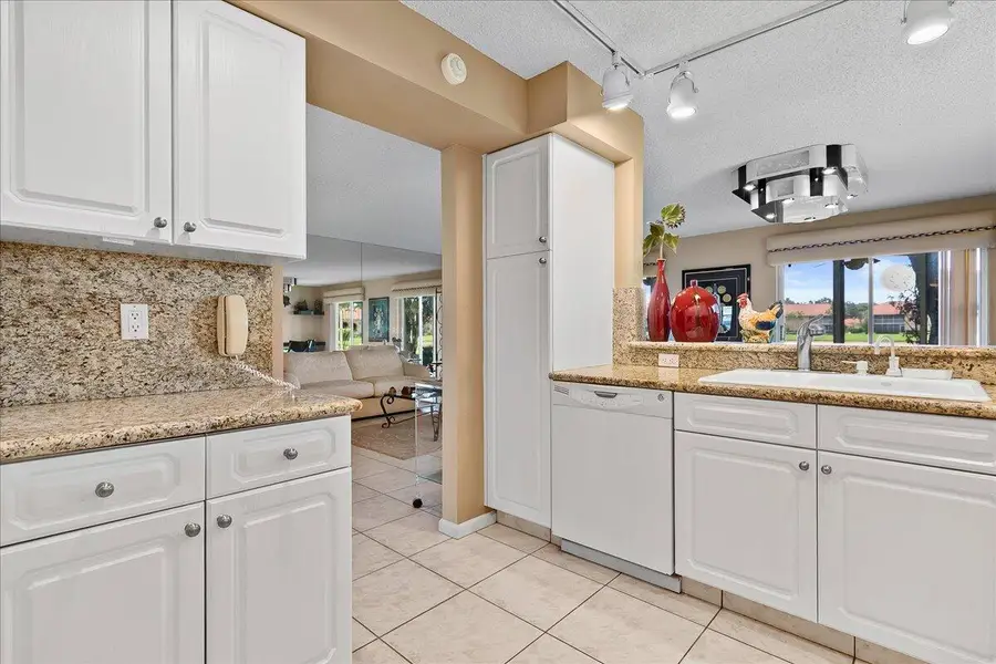 9927 Seacrest Circle #102, Boynton Beach, FL 33437 - #3