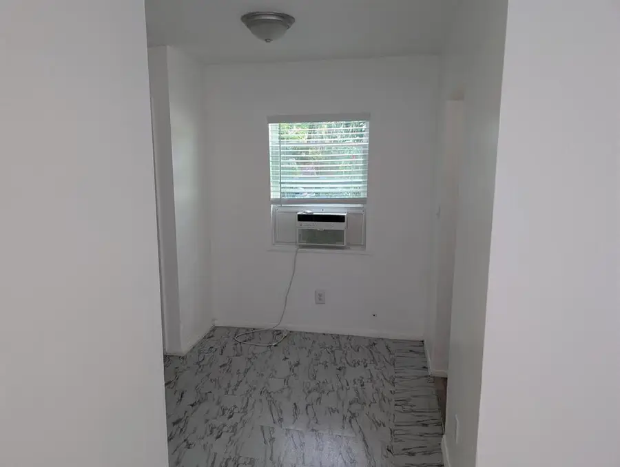1420 NW 5th Avenue, Fort Lauderdale, FL 33311 - #2