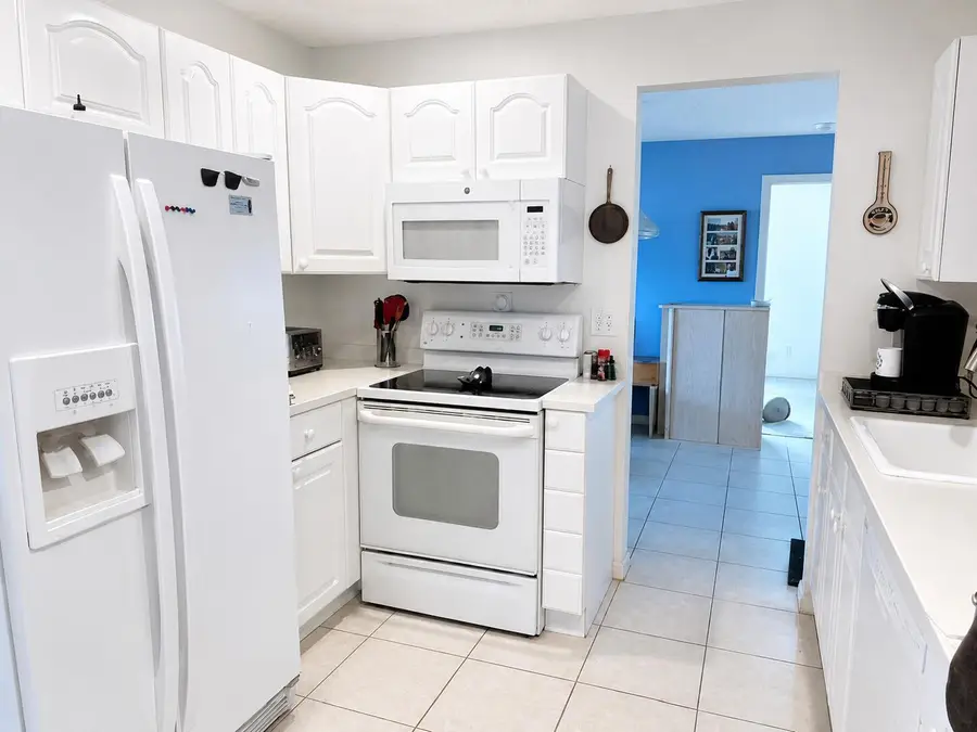 14582 Sunny Waters Lane, Delray Beach, FL 33484 - #2