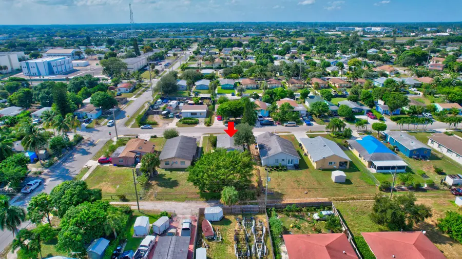 237 SW 11th Avenue, Delray Beach, FL 33444 - #3