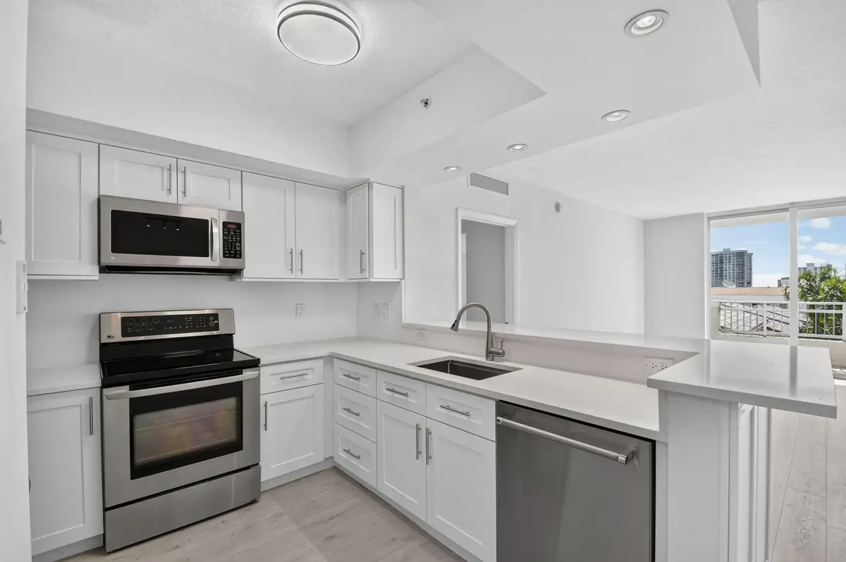 403 S Sapodilla Avenue #409, West Palm Beach, FL 33401 - #1