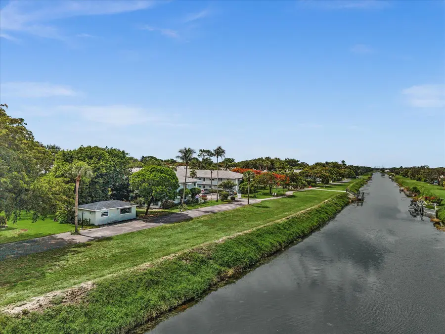 2420 NW 22nd Avenue #Apt 602, Delray Beach, FL 33445 - #2