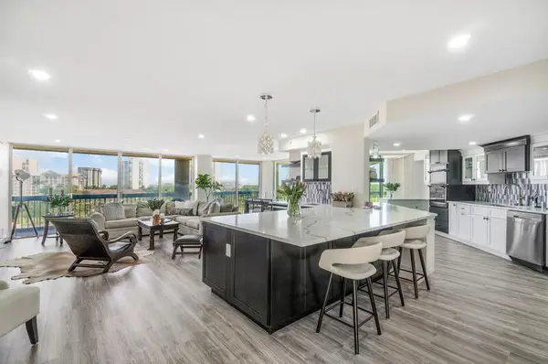 1900 Consulate Place #406, West Palm Beach, FL 33401