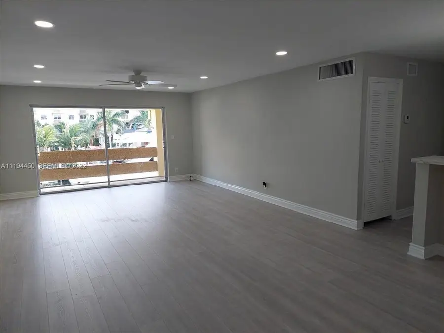 1700 SE 15th Street Se #309, Fort Lauderdale, FL 33316 - #3