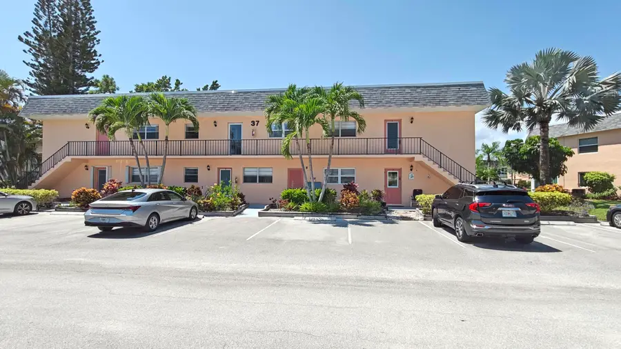2950 SE Ocean Boulevard #37-6, Stuart, FL 34996 - #2