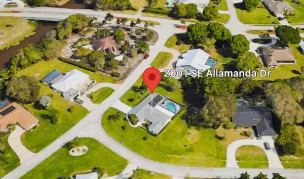 2001 SE Allamanda Drive, Port St Lucie, FL 34952
