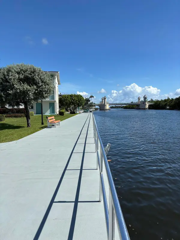 210 Horizons E #107, Boynton Beach, FL 33435