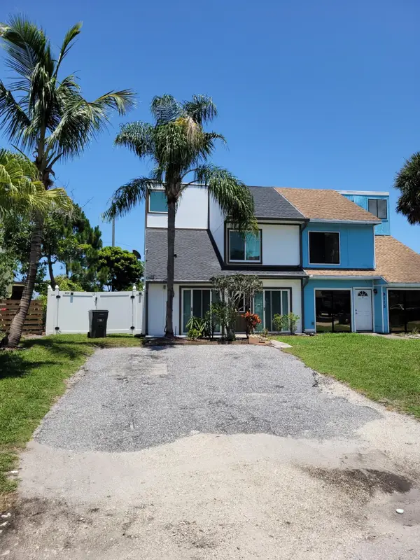 9117 Green Meadows Way, Palm Beach Gardens, FL 33418