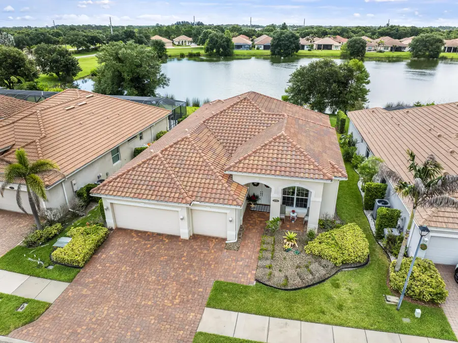 1774 Belmont Circle Sw, Vero Beach, FL 32968 - #2