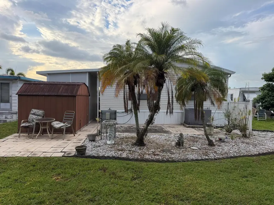 2141 SW 87th Terrace, Davie, FL 33324 - #2