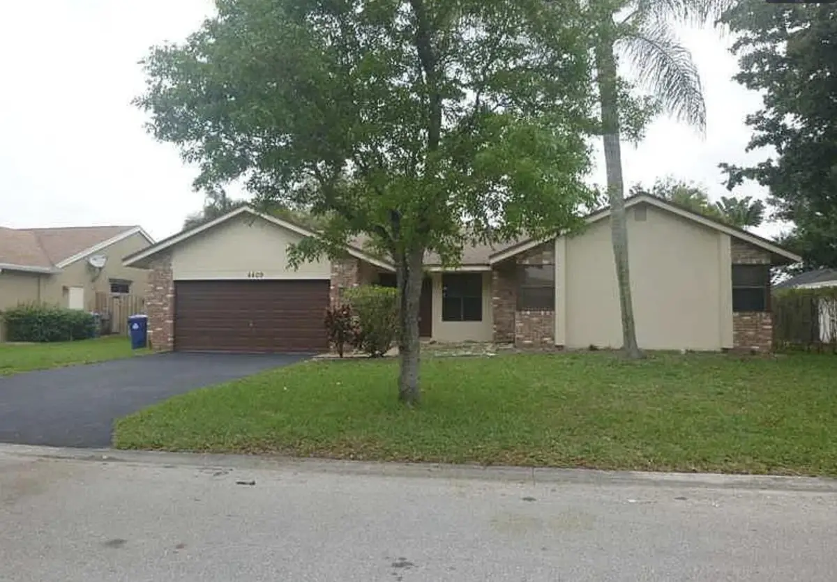 4409 NW 112th Avenue, Coral Springs, FL 33065 - #1