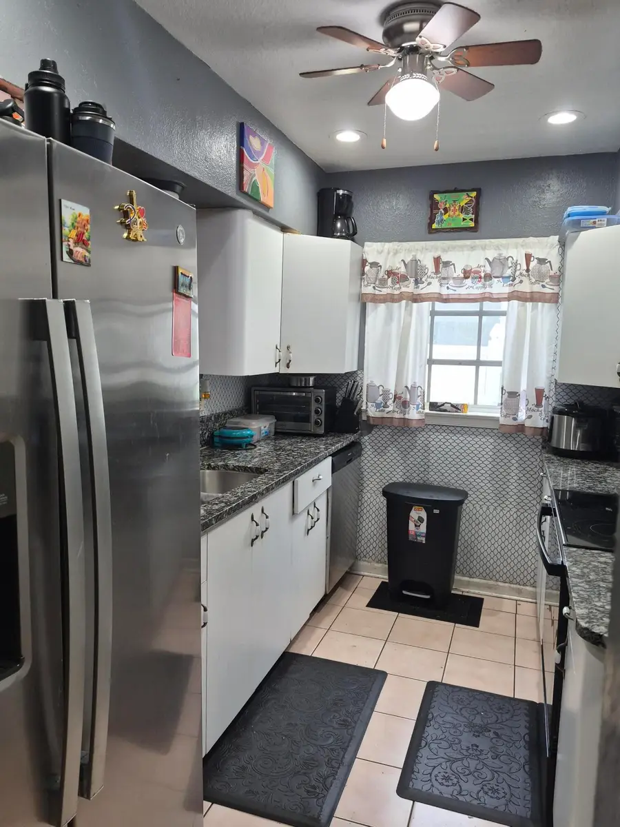 2538 Fillmore Street, Hollywood, FL 33020 - #3
