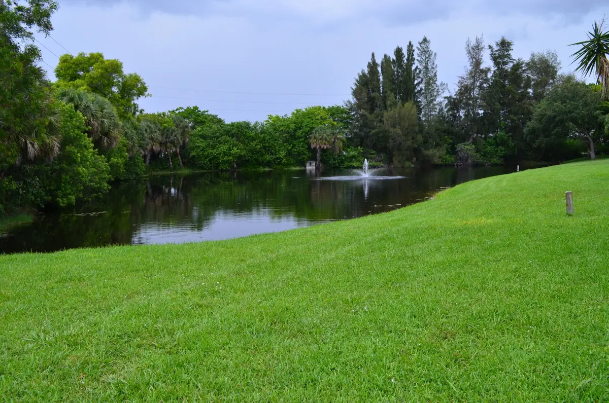 5392 Viburnum Circle, Delray Beach, FL 33484 - #1