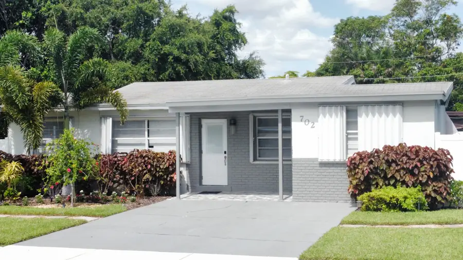 702 SW 1st Street, Delray Beach, FL 33444 - #2