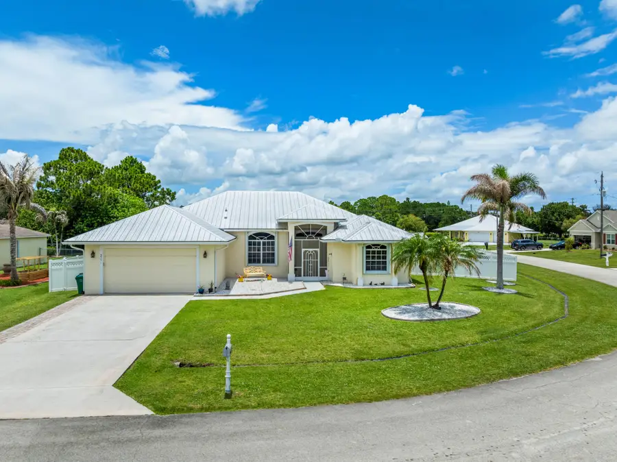 5771 NW Belwood Circle, Port Saint Lucie, FL 34986 - #2
