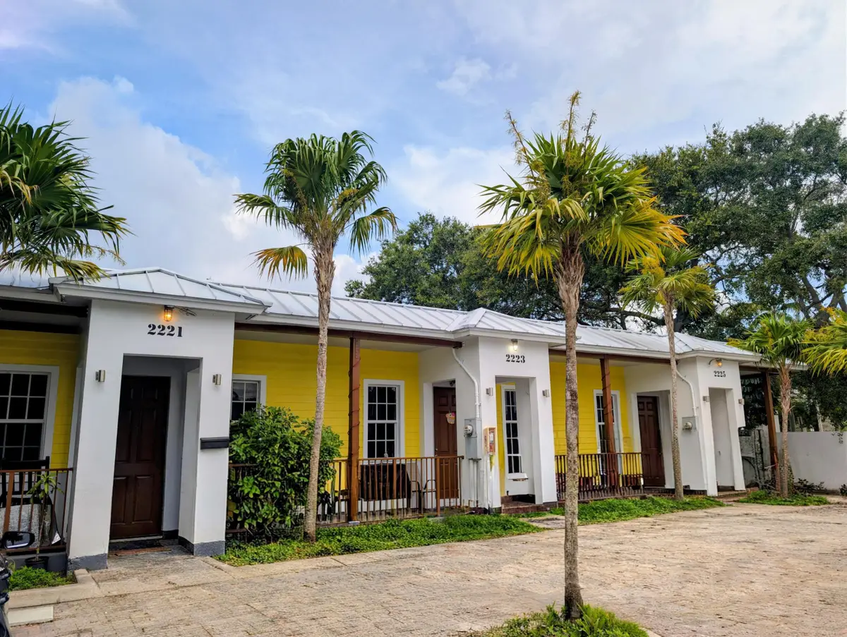 2221 NW 64th Avenue, Sunrise, FL 33313 - #1