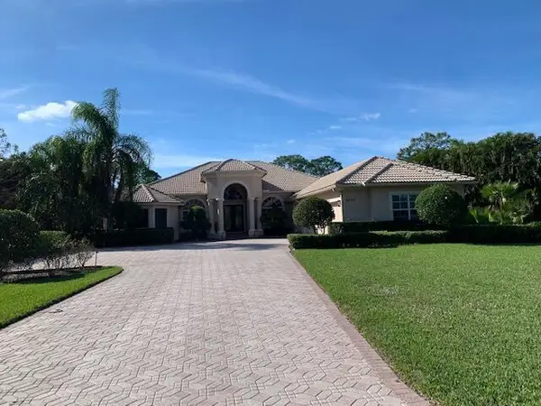 8055 Woodsmuir Drive, West Palm Beach, FL 33412
