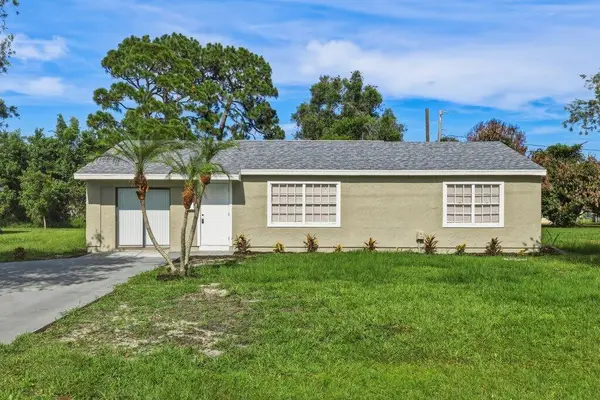 2521 SE Berkshire Boulevard, Port St Lucie, FL 34952