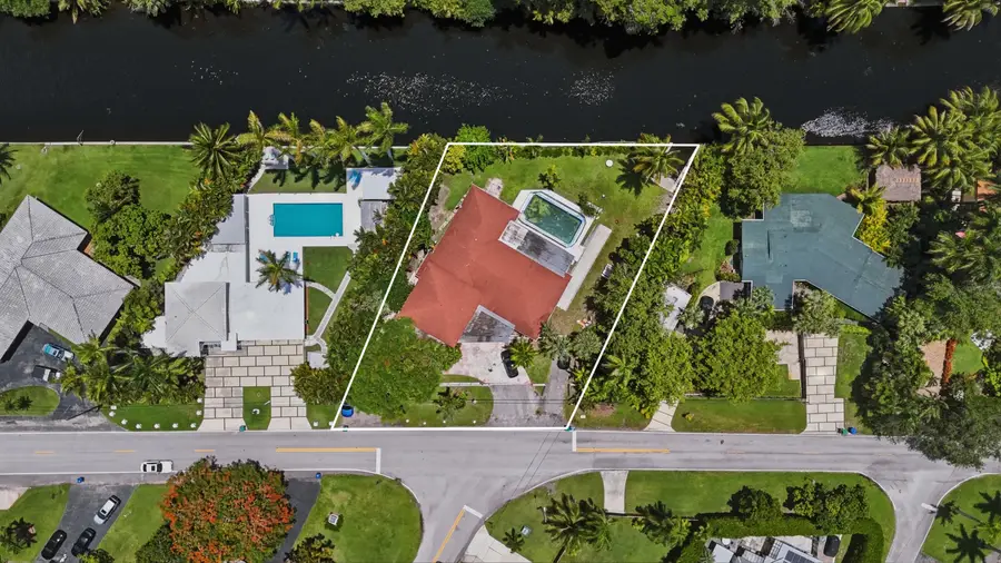 11401 W Biscayne Canal Road, Miami, FL 33161 - #3