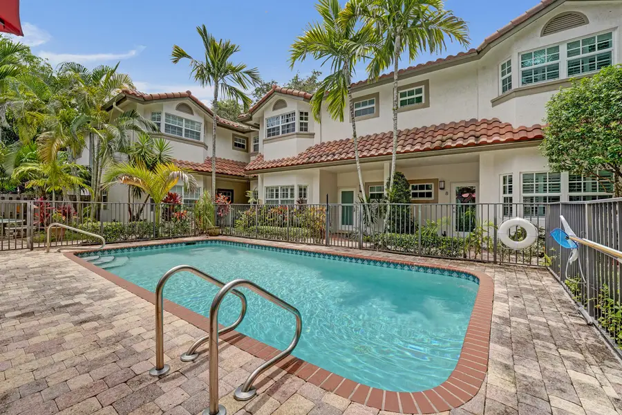 620 NE 9th Avenue #6, Fort Lauderdale, FL 33304 - #3