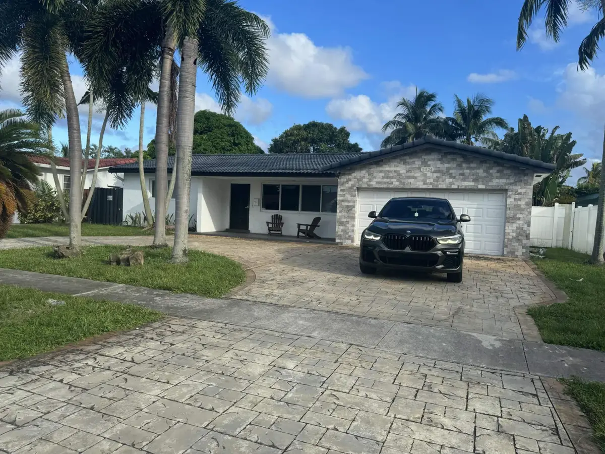 5424 Garfield Street, Hollywood, FL 33021 - #1