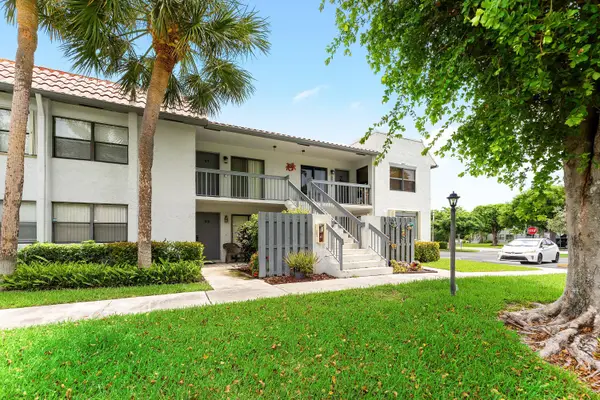 105 Tropic Isle Drive #Apt 22d, Delray Beach, FL 33483