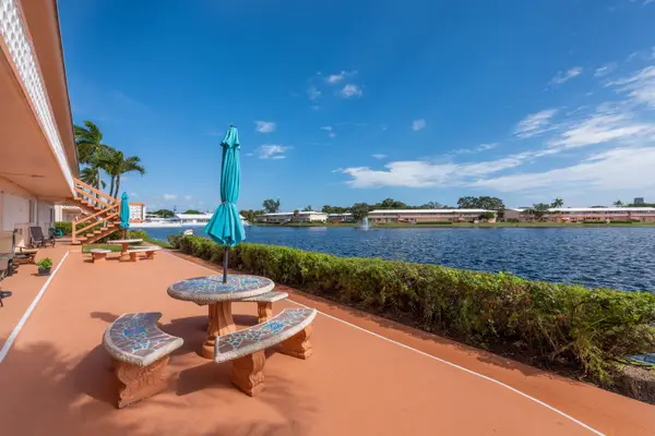 925 SW 11th Avenue #3j, Hallandale, FL 33009
