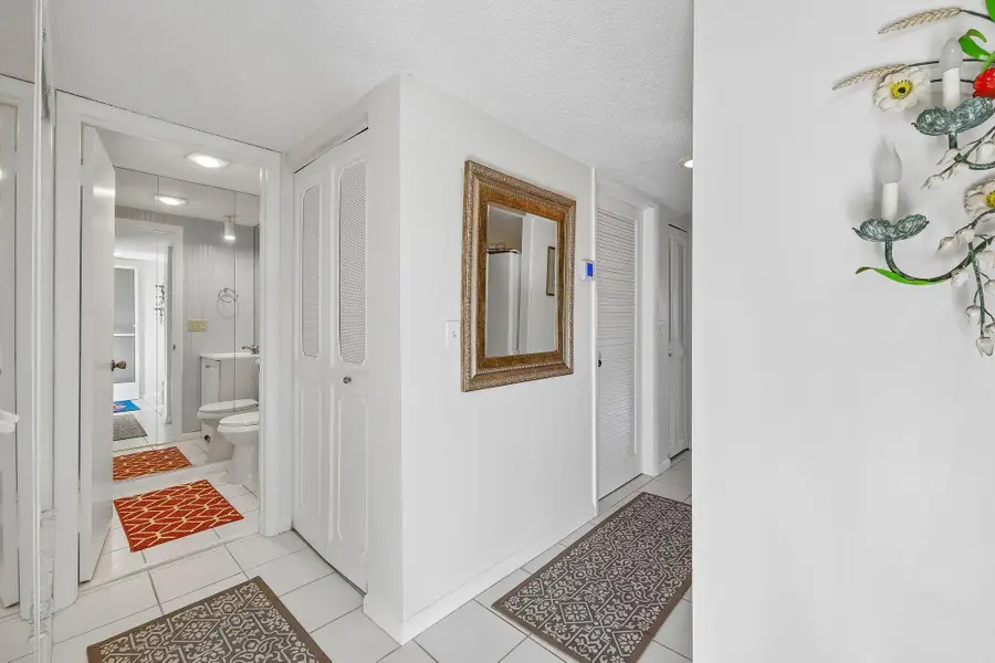 9240 SE Riverfront #D, Jupiter, FL 33469 - #3