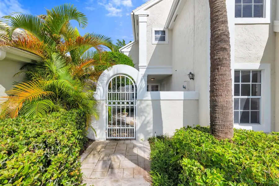 22 Selby Lane, Palm Beach Gardens, FL 33418 - #2