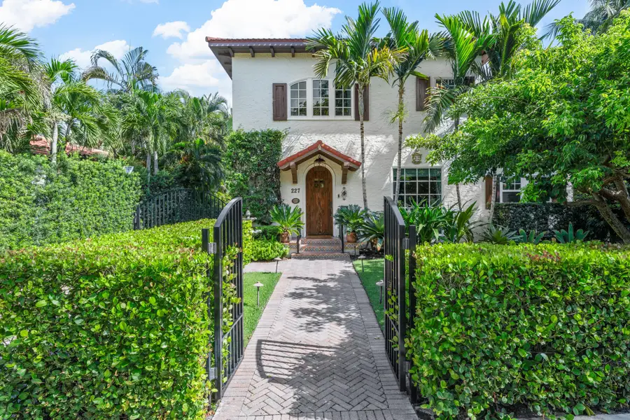 227 Marlborough Road, West Palm Beach, FL 33405 - #2