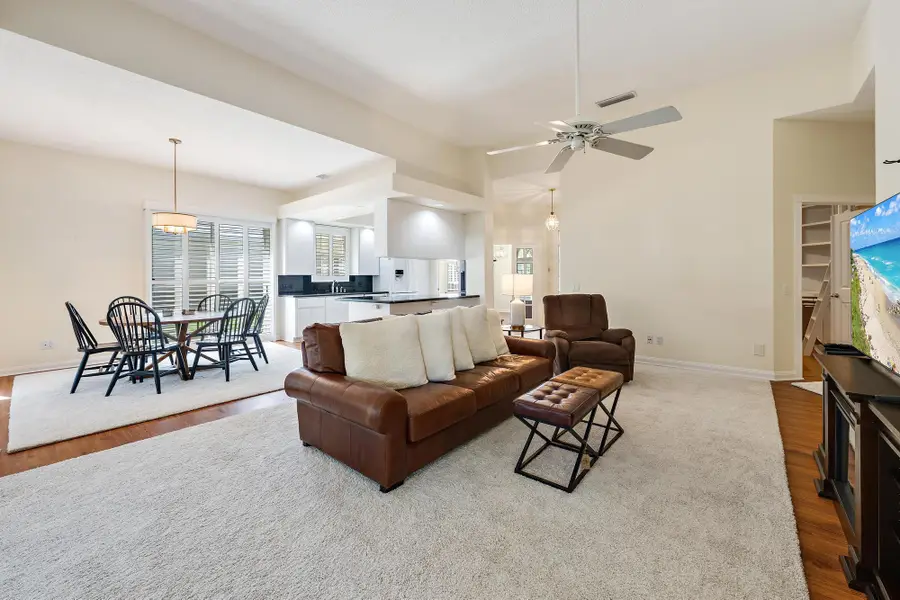 8548 Beaconhill Road, Palm Beach Gardens, FL 33410 - #3