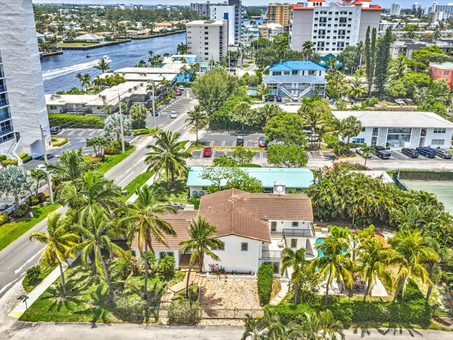 518 N Riverside Drive, Pompano Beach, FL 33062 - #2