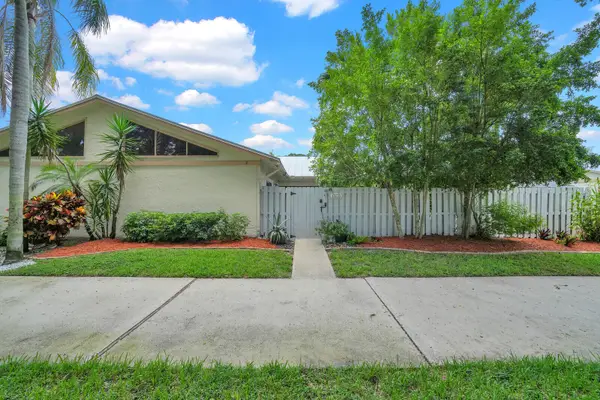8850 Ranta Court #D, Boynton Beach, FL 33436