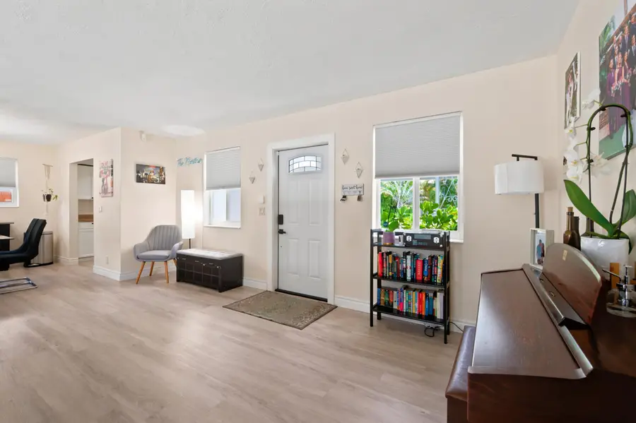 250 NE 57th Street, Oakland Park, FL 33334 - #3