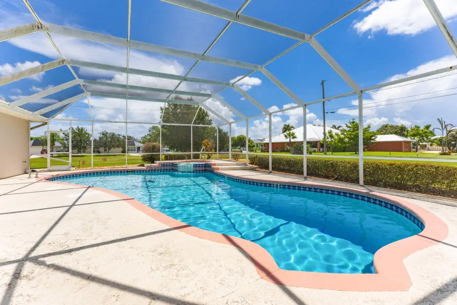 165 SW Hawthorne Circle, Port Saint Lucie, FL 34953 - #2