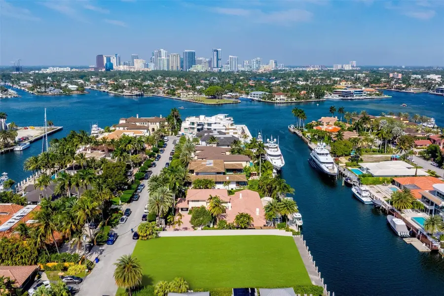 2455 Del Lago Drive, Fort Lauderdale, FL 33316 - #3