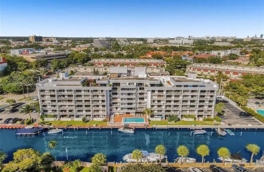 1650 NE 115th Street #103, Miami, FL 33181 - #3