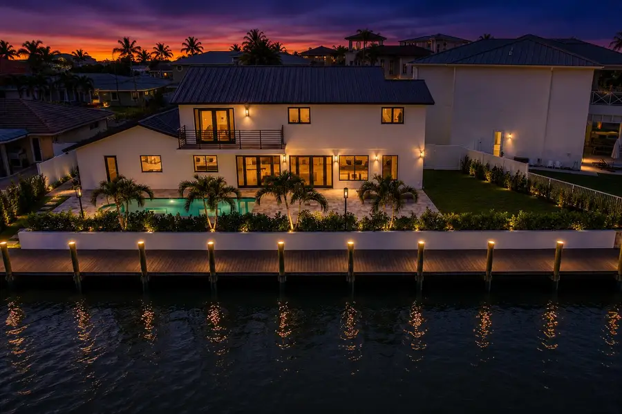 3711 NE 27th Avenue, Lighthouse Point, FL 33064 - #2