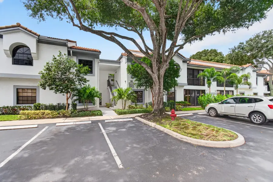 5450 Verona Drive #P, Boynton Beach, FL 33437 - #2