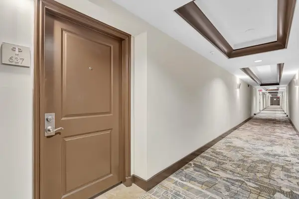99 SE Mizner Boulevard #637, Boca Raton, FL 33432