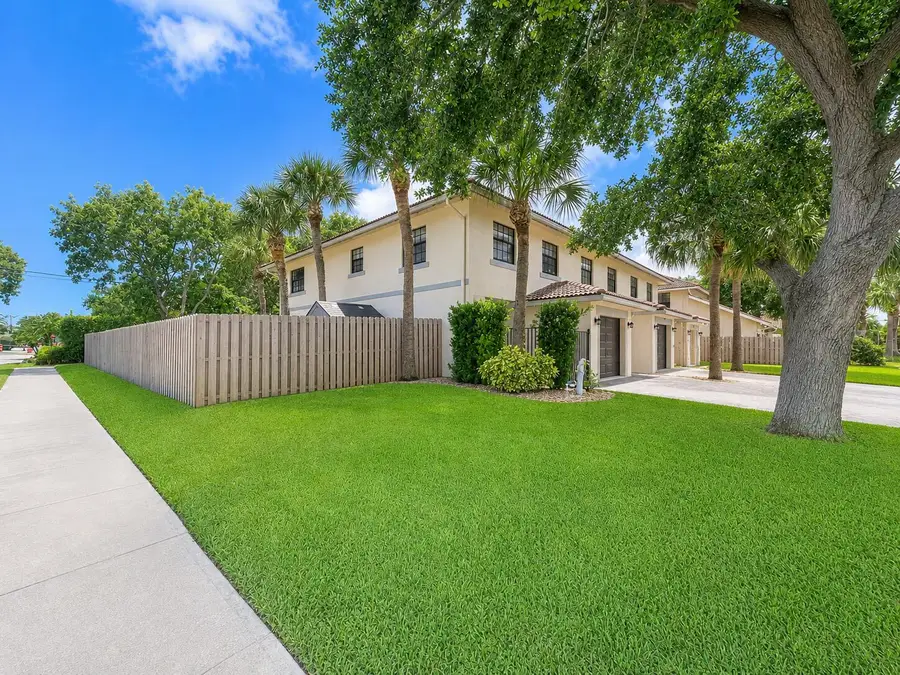 248 Avenue L, Delray Beach, FL 33483 - #3