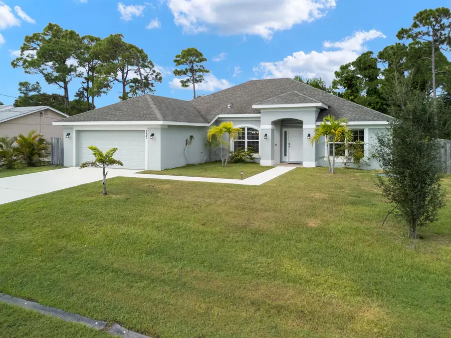 137 SW Pisces Terrace, Port Saint Lucie, FL 34984 - #2
