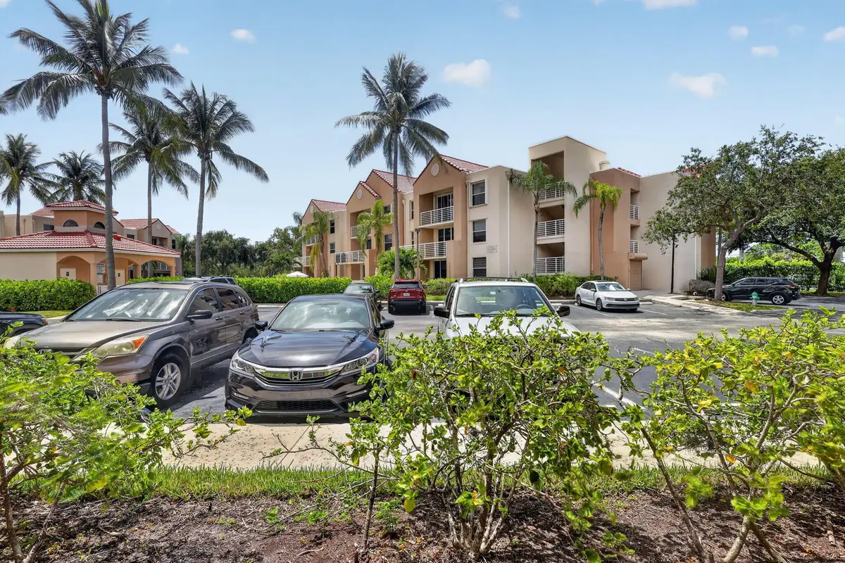 2731 Ocean Club Boulevard, Hollywood, FL 33019 - #1