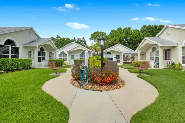 1189 NW Lombardy Drive, Port St Lucie, FL 34986