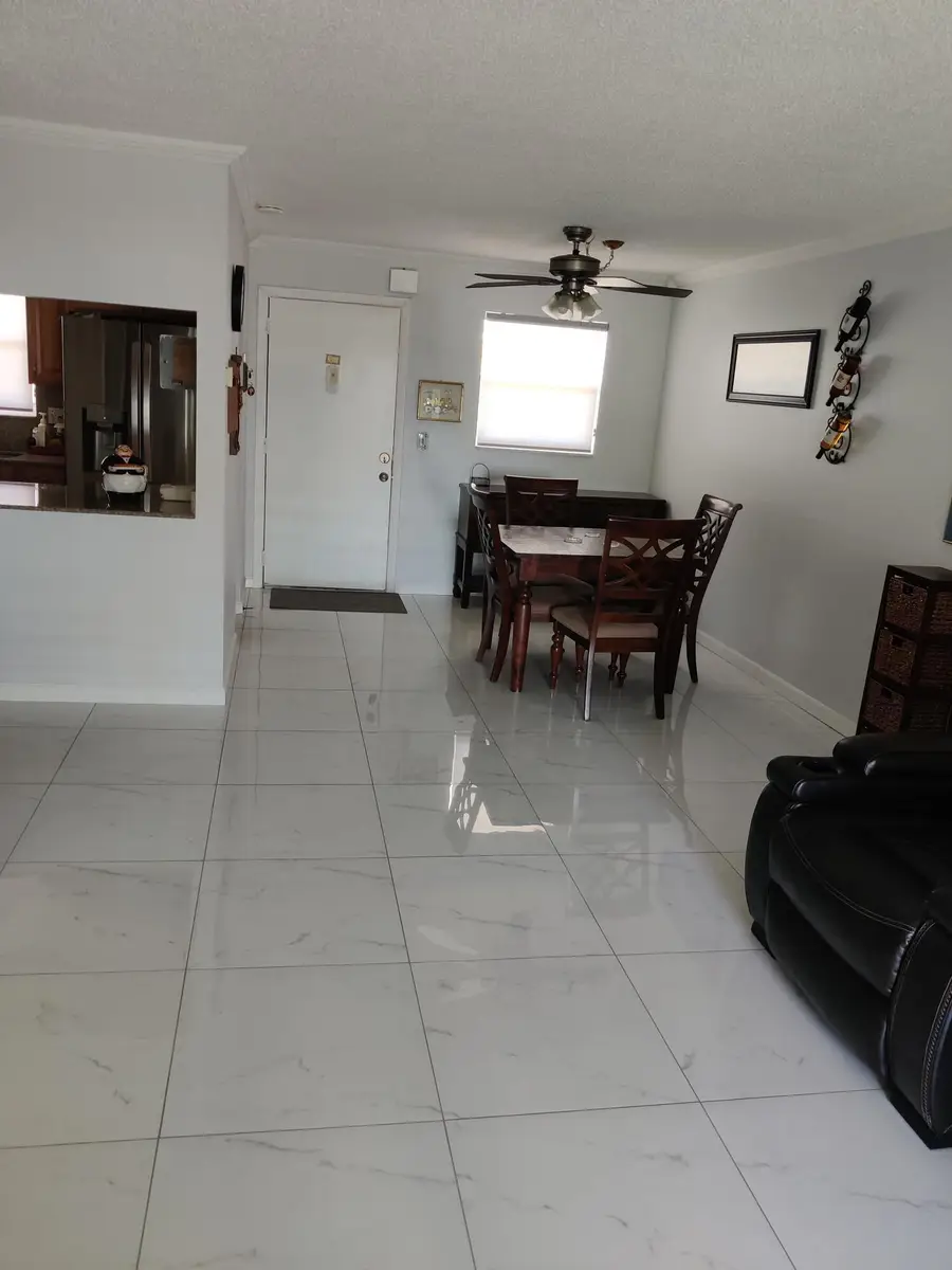 225 Bonnie Boulevard #405, Palm Springs, FL 33461 - #3