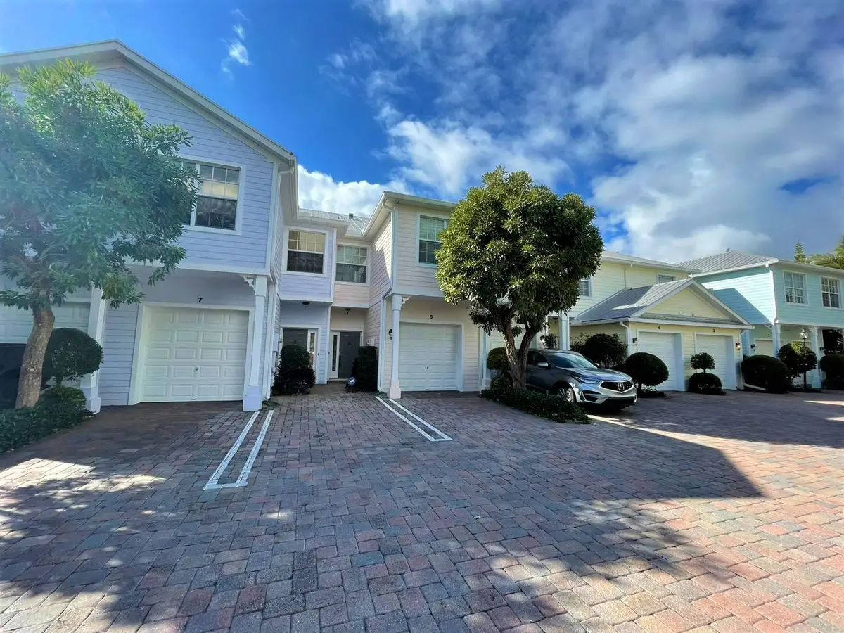 902 S Federal Highway #6, Lake Worth Beach, FL 33460 - #1