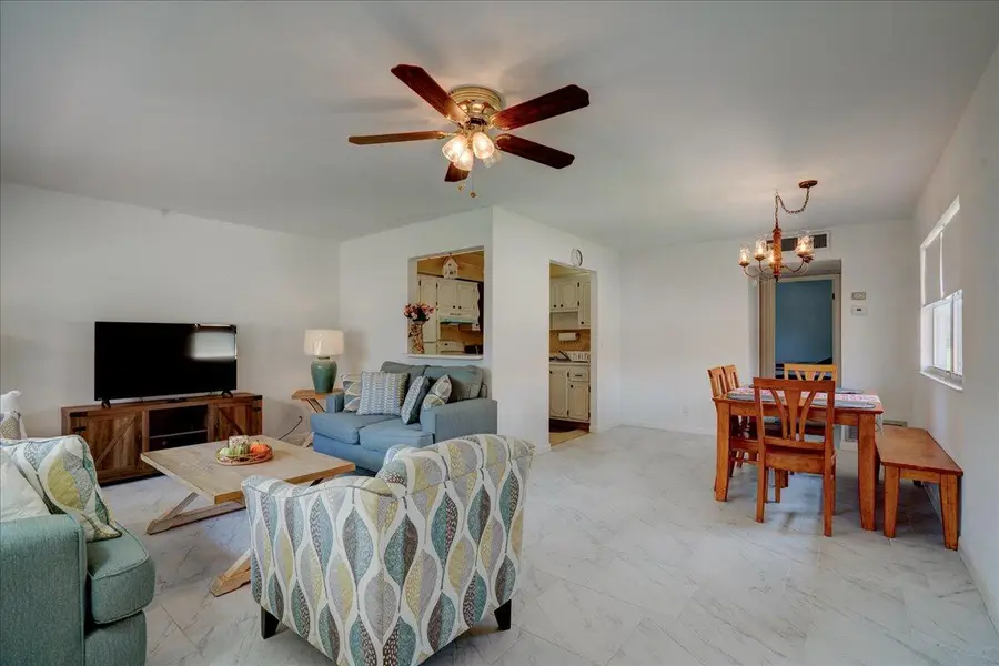 222 Saxony E #222, Delray Beach, FL 33446 - #3