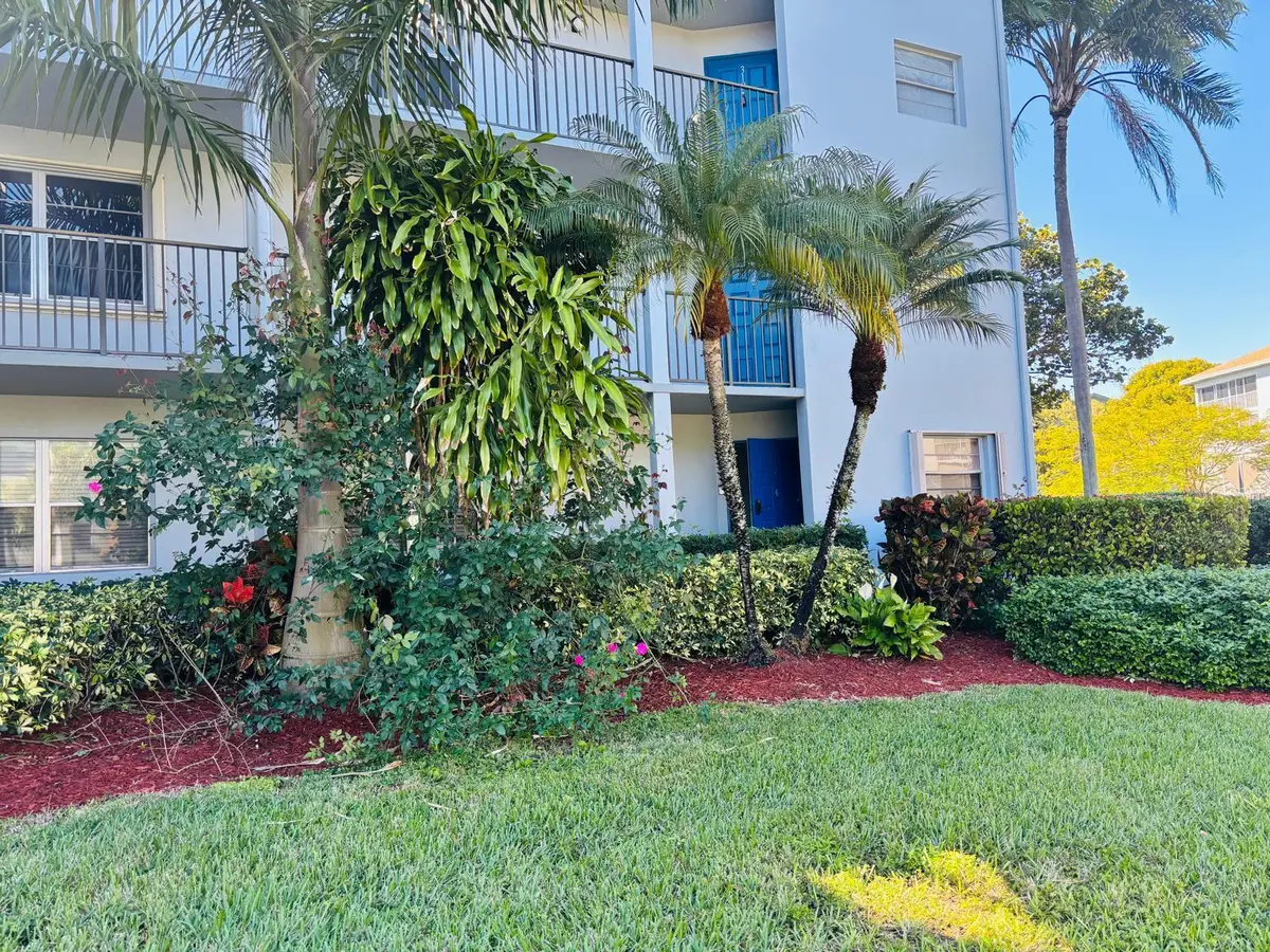 800 SW 125th Way #112o, Pembroke Pines, FL 33027 - #1