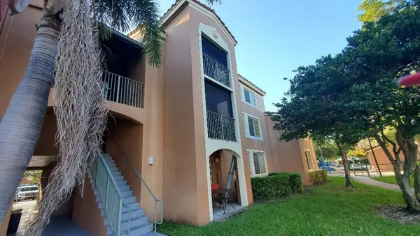 4844 N State Road 7 #2304, Coconut Creek, FL 33073