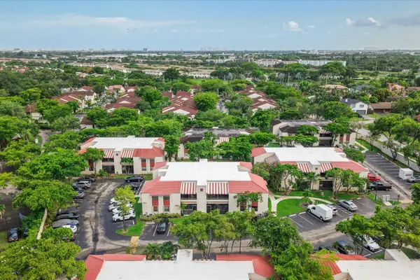 20015 NE 3rd Court #1, Miami, FL 33179